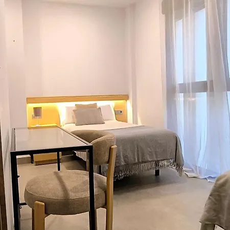 Casa Con Jardín, Aparcamiento