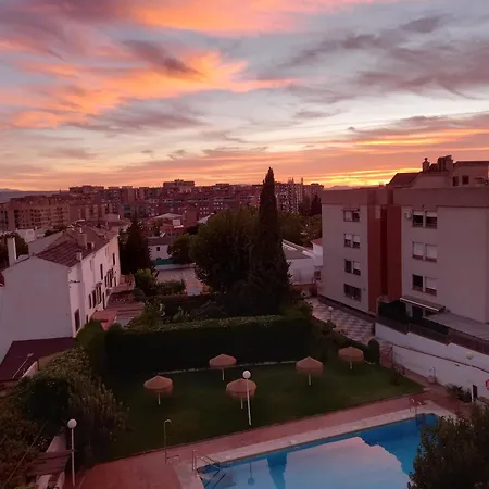Casa Con Jardín, Aparcamiento Casa de Férias *